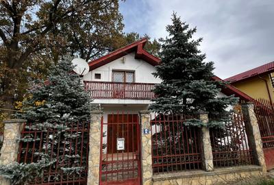 Casă individuală cu 4 camere în Bârnova
