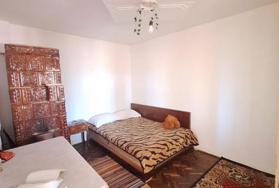 Casă cu 6 camere cu Teren 1341 Mp în Frumușani - 9