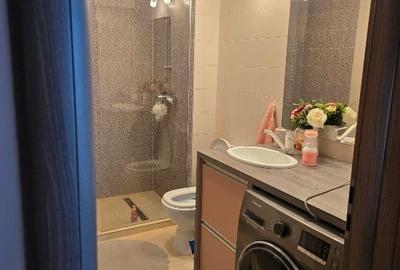 Apartament cu 3 camere decomandat în Craiovei