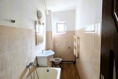 Apartament cu 2 camere decomandat în Podul de Fier - 4