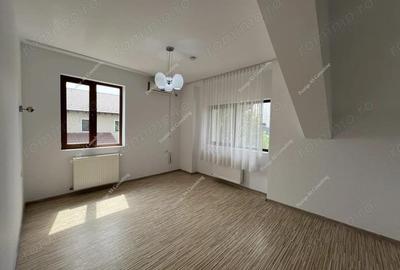 Casa 7 incaperi + Anexe | 1420mp Teren | La Intrare in Dumbravita - 11