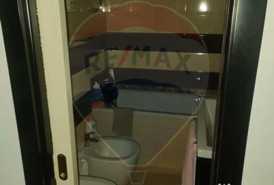 Apartament cu 3 camere decomandat în Central - 8