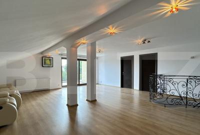 Casa S + P + M de 333 mp utili, cu 2.040 mp teren, front 26 - 3