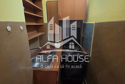 Garsonieră decomandată în Govândari - 2