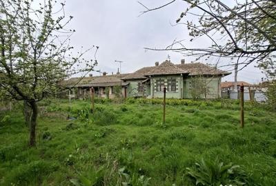 Casă cu 5 camere în Obârșia de Câmp - 6