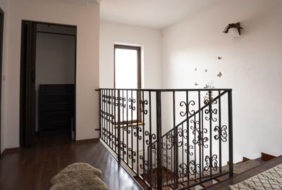 Duplex cu 3 camere cu Canalizare în Sânpetru - 5