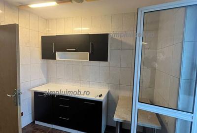 Apartament cu 2 camere semidecomandat, mobilat în Dristor - 9