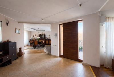 Casă individuală cu 6 camere cu Garaj în Andrei Mureșanu - 7