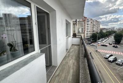 Apartament cu 4 camere decomandat în Central - 4