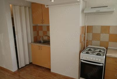 Apartament cu 2 camere decomandat în Central - 3