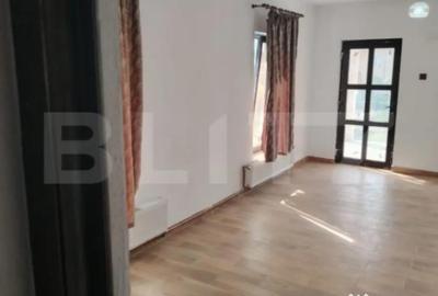 Casă cu 3 camere cu Piscina în Central - 12