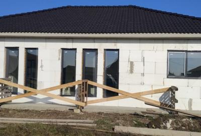 Casa pe un singur nivel, semifinista in Cihei - 6