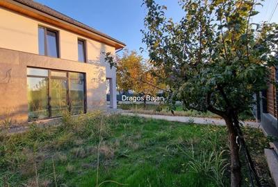 Casă individuală cu 3 camere cu Canalizare în Dragomirești-Vale - 3