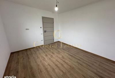 Casă cu 4 camere cu Teren 500 Mp în Noua - 2