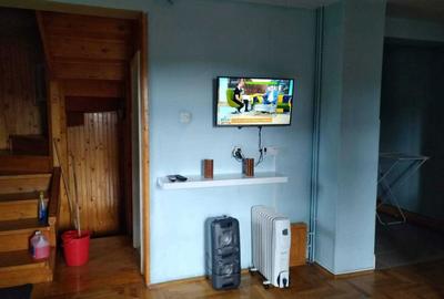 Casă cu 4 camere cu Teren 900 Mp în Sovata - 3