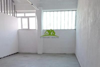 Spațiu comercial, de 2,400 mp, în Central - 10