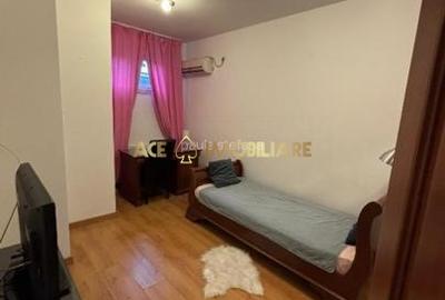 Apartament cu 3 camere decomandat, mobilat în P-ța Universității - 5