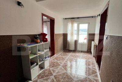 Casa cu 14 ari teren, finisata si mobilata, zona Cepari - 10