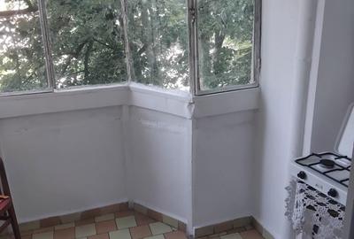 Apartament cu 2 camere decomandat în Călărași