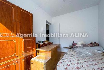 Apartament cu 3 camere decomandat în Minerul - 1