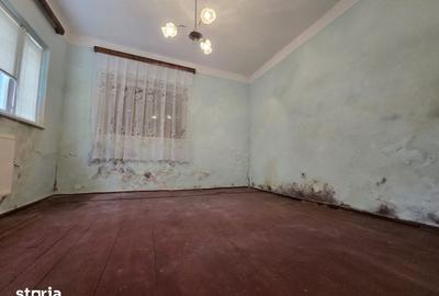 Casă cu 5 camere cu Teren 188 Mp în Călărași - 1