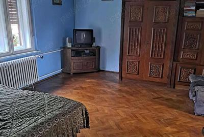 Casa cu 5 camere de vanzare , 14 MAI , 128.000 euro neg. - 4