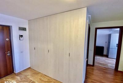 Apartament cu 3 camere, mobilat în Tractorul - 16