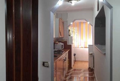 Apartament cu 2 camere semidecomandat, mobilat în Constructorilor - 5