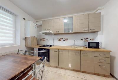 Apartament decomandat, mobilat, living luminos, Tractorul, Brasov - 2