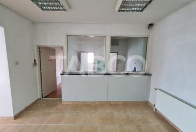 Spatiu comercial de inchiriat in centrul Municipiului Sebes - 10