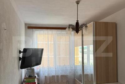 Apartament 3 camere decomandat- Piata 1 Mai - 11