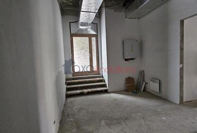 Spațiu comercial, de 126 mp, în Central - 1