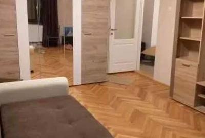 Apartament cu 2 camere decomandat în Mazepa 2