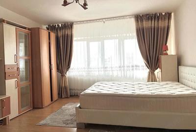 Garsonieră decomandată în Central - 7