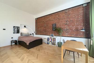 Apartament într-o clădire istorică - zonă centrală, malul canalului Apartament într-o clădire istorică - zonă centrală, malul canalului - 7