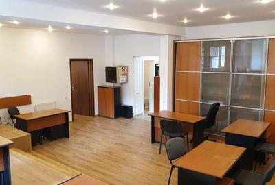 De vanzare Apartament 3 camere Mitropolie, ULTRACENTRAL liniste Unirii - 4