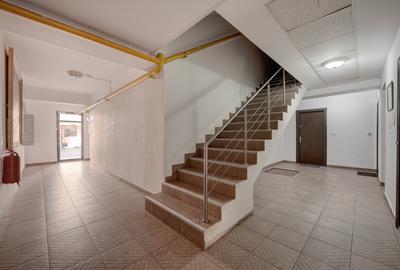 Penthouse cu 3 camere semidecomandat în Central - 47