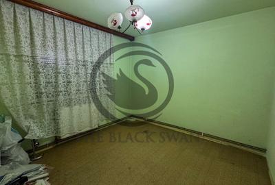 Apartament cu 4 camere decomandat în Central - 2