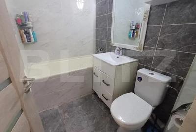 Apartament de vanzare, cu 2 camere , etaj 1, zona M C OANCEA - 7