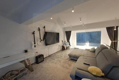 Casă cu 6 camere cu Teren 170 Mp în Sub Arini - 3