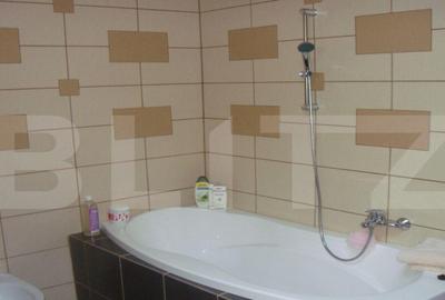 Casă cu 7 camere cu Teren 8900 Mp în Unirii - 4