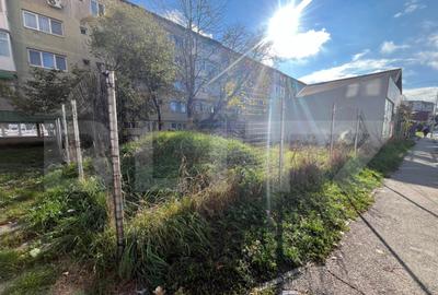 Teren de 375 mp, în Micro 11