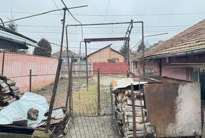 Casă cu 7 camere cu Teren 1626 Mp în Potoceni - 4