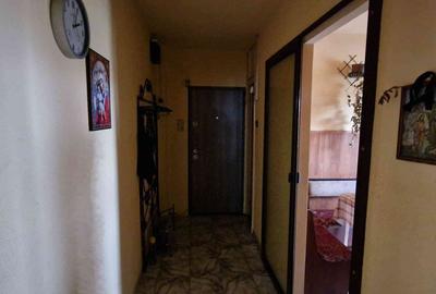 Apartament cu 2 camere decomandat în Vasile Aaron - 6