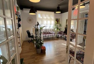 Apartament cu 4 camere decomandat în Romană