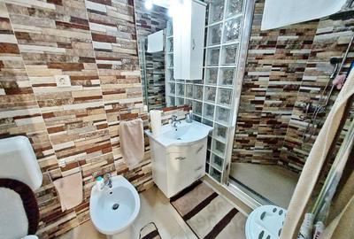 Apartament cu 3 camere semidecomandat, mobilat în Central - 20