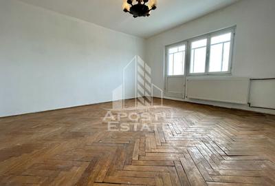 Apartament cu 3 camere, 2 bai, centrala proprie, zona Buziasului - 3