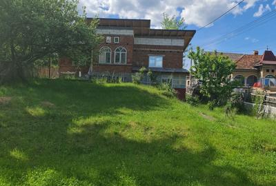 Casă cu 3 camere în Bughea de Sus - 8