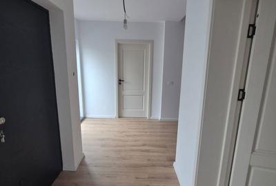 Casă cu 4 camere cu Teren 462 Mp în Central - 1