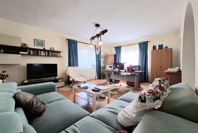 Casă cu 7 camere cu Teren 959 Mp în Central - 13